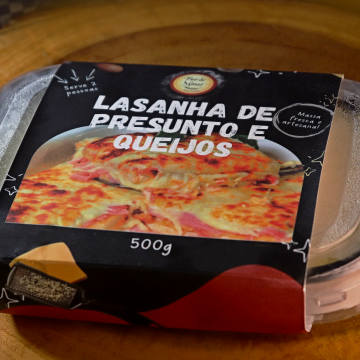 LASANHA PRESUNTO E MUÇARELA LINHA PRÁTICA 500G